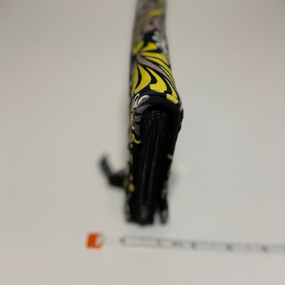 🖤 Vera Bradley Turn Lock Wallet Baroque Floral Quilted Fabric Black Yellow Gray - Picture 6 of 9